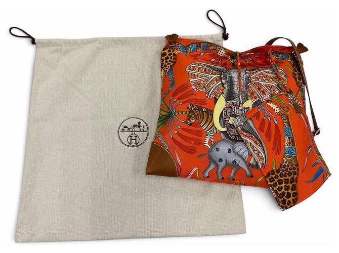 Hermès Borsa a tracolla HERMES Silky City 33 PM La Marche du Zambeze Rosso Arancione - vista 2