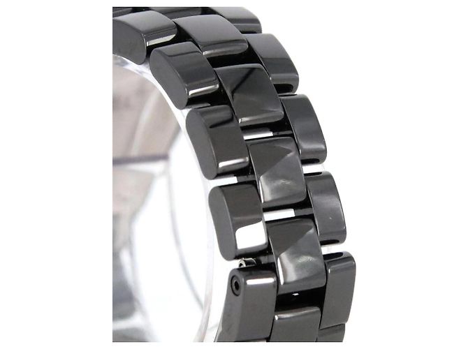 Orologio Chanel J12 33mm Ceramic D-8P Quartz - vista 3