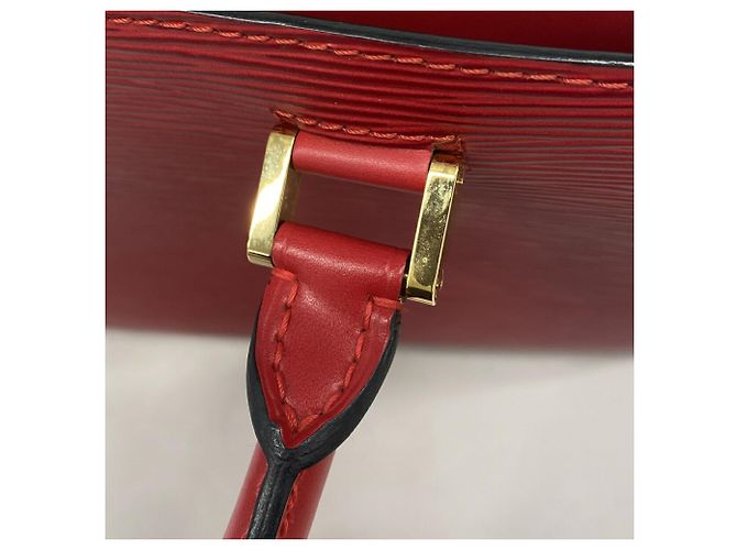 Bolso Louis Vuitton Epi Pont Neuf Roja - vista 7