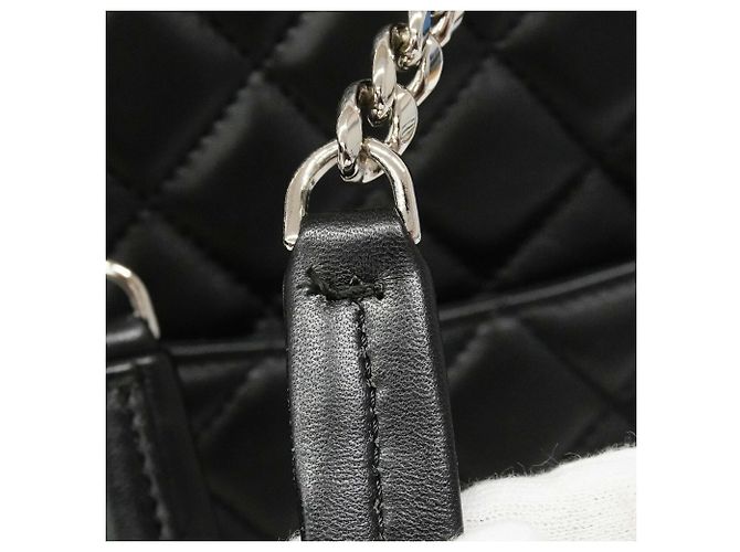 Chanel Matelassé Lammleder Tote Bag Schwarz - Ansicht 11