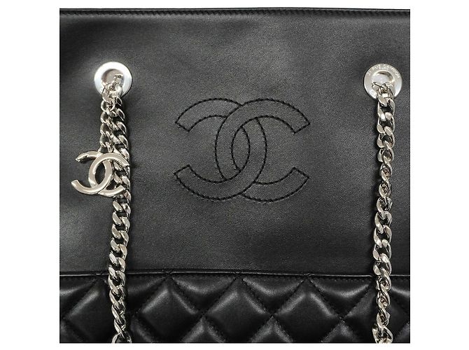 Chanel Matelassé Lammleder Tote Bag Schwarz - Ansicht 12