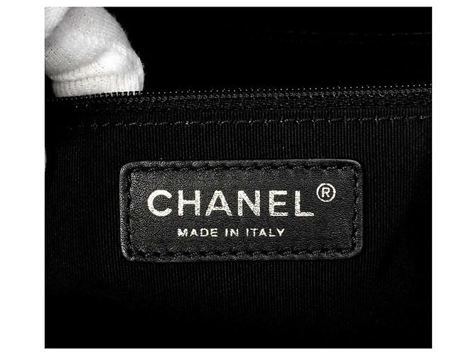 Chanel Matelassé Lammleder Tote Bag Schwarz - Ansicht 5