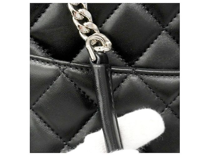 Chanel Matelassé Lammleder Tote Bag Schwarz - Ansicht 8
