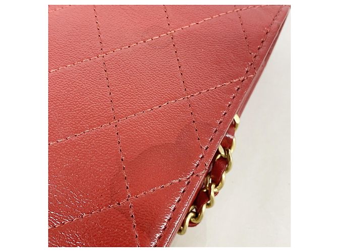 Cartera de hombro con cadena Chanel Matelassé Roja - vista 9