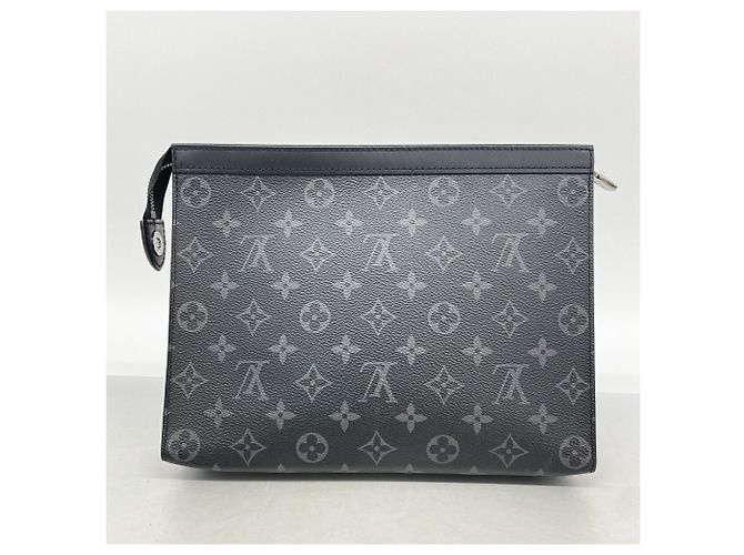 Louis Vuitton Monogram Eclipse Pochette Voyage MM Clutch Bag Preto - vista 10
