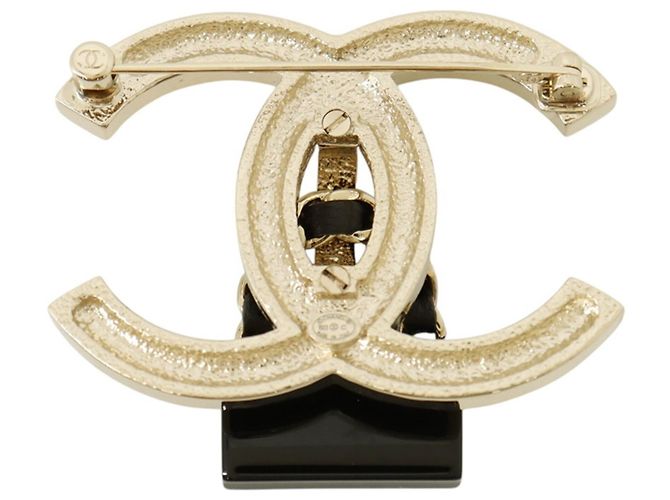 Broche Chanel de strass Dorado - vista 3