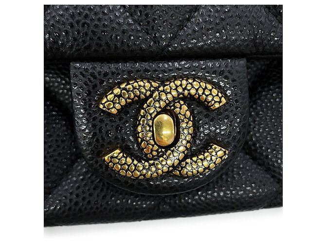 Bolsa de Ombro Mini Matelassé com Corrente Chanel Preto - vista 11
