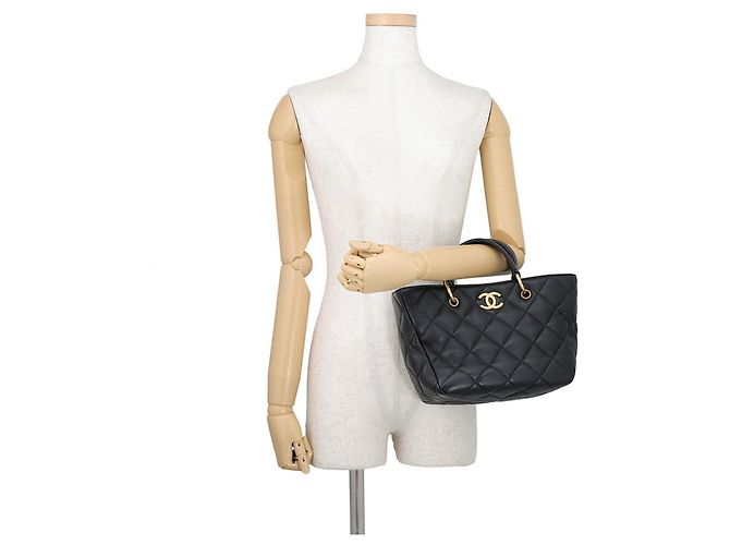 Bolsa Chanel Matelassé Coco Mark Small Preto - vista 4