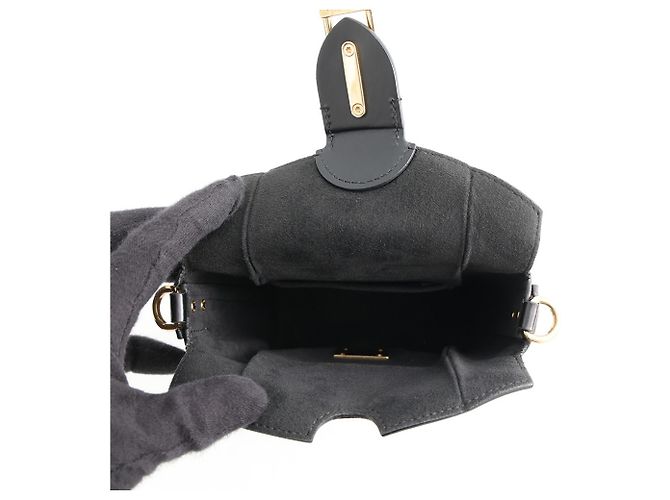 Borsa a mano Louis Vuitton Monogram Reverse Bento Box BB Nero - vista 6