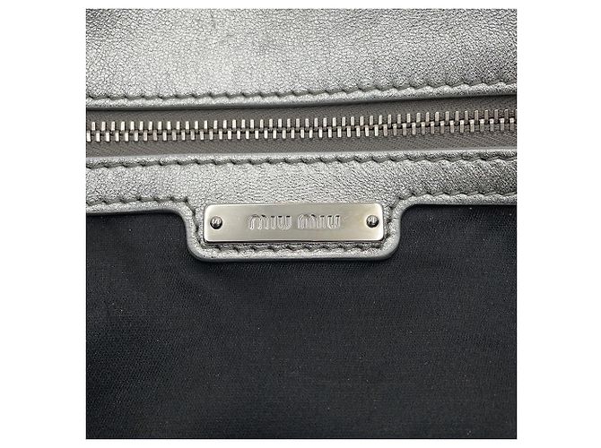 Bolsa de Ombro Miu Miu Matelassé Prata - vista 16