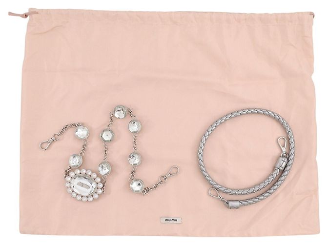 Bolsa de Ombro Miu Miu Matelassé Prata - vista 18