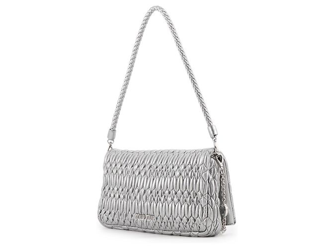 Bolsa de Ombro Miu Miu Matelassé Prata - vista 2