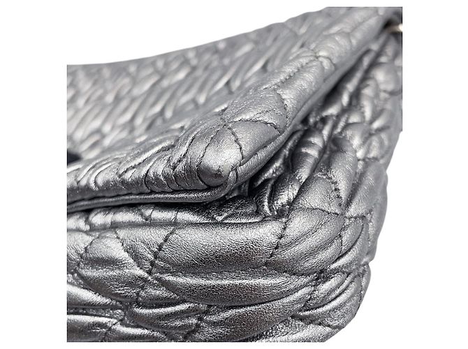 Bolsa de Ombro Miu Miu Matelassé Prata - vista 6