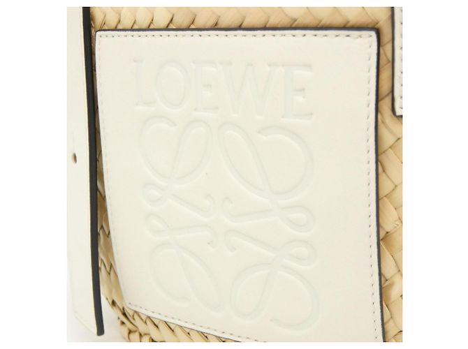 Bolsa Loewe A223S93X04 Branco Bege - vista 4