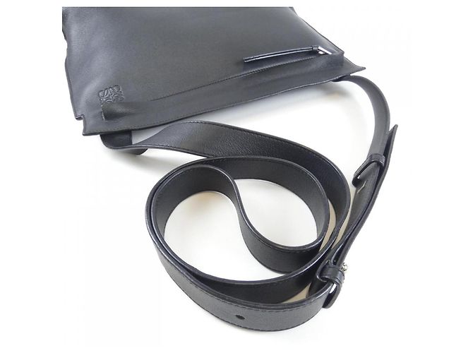 Loewe Tea Messenger 316 30 P37 Schultertasche Schwarz - Ansicht 5