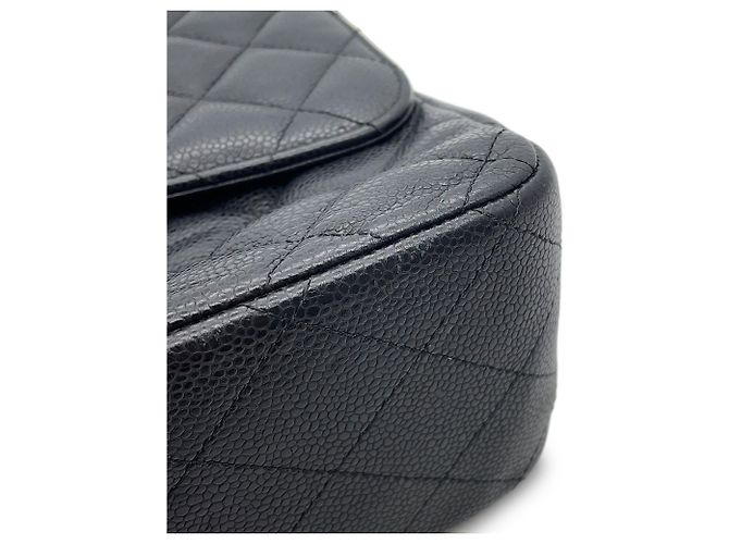 Borsa a tracolla con catena Chanel Matelassé Nero - vista 16