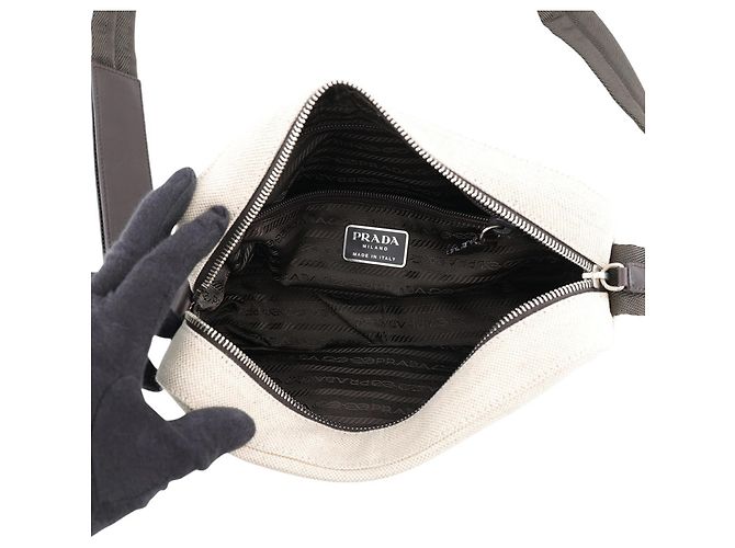Borsa a tracolla Prada Beige Kaki in Tela Cachi - vista 5