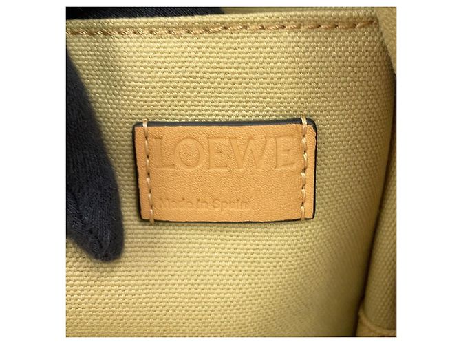 Mochila redonda Loewe Beige - vista 15