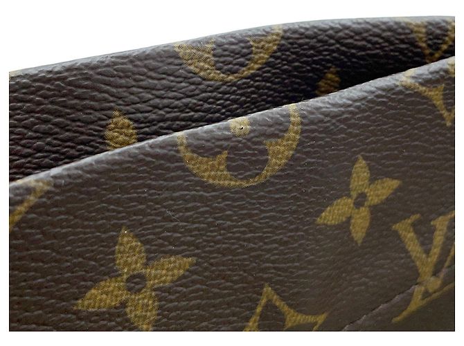 Bolsa de Ombro com Corrente Louis Vuitton Monogram Dentelle Bege - vista 10