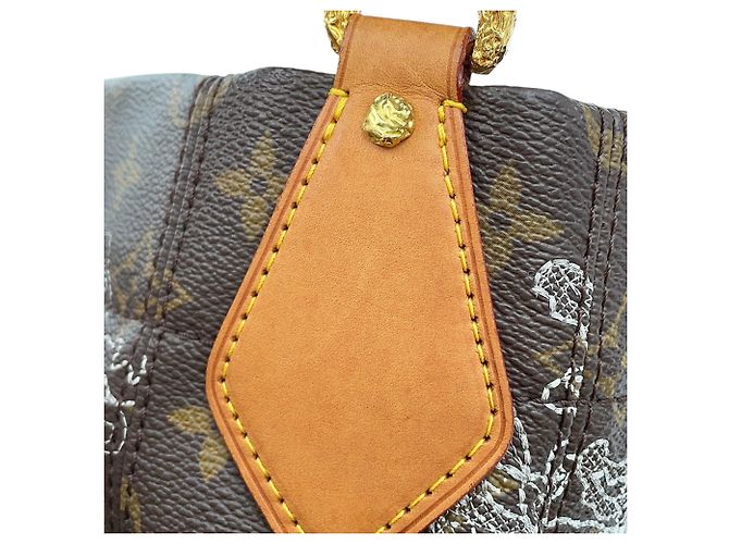 Bolsa de Ombro com Corrente Louis Vuitton Monogram Dentelle Bege - vista 11
