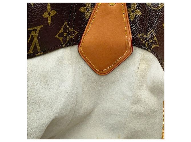 Bolsa de Ombro com Corrente Louis Vuitton Monogram Dentelle Bege - vista 7