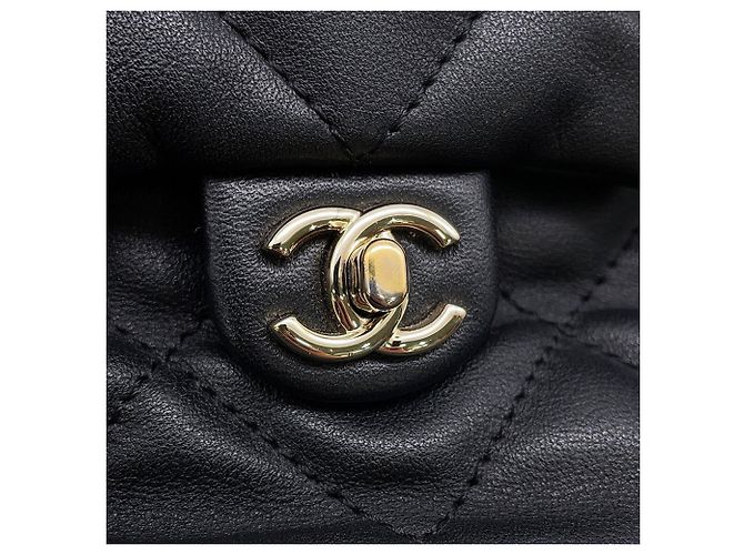 Mochila Chanel em couro Matelassé Preto - vista 10