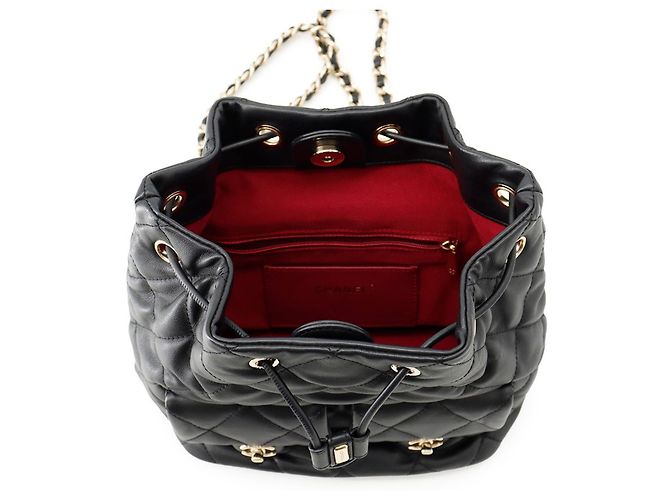 Mochila Chanel em couro Matelassé Preto - vista 5