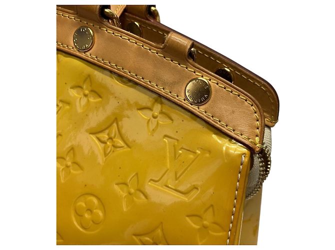 Bolsa de Ombro Louis Vuitton Blair MM Dune Amarelo - vista 5
