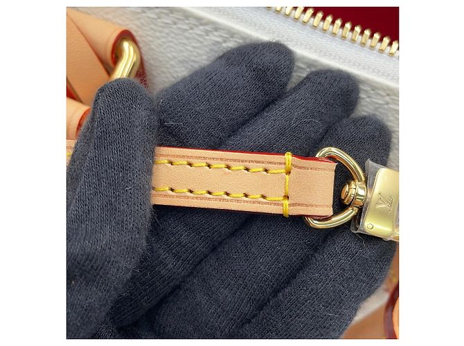 Louis Vuitton Alma BB Monogram Cherry Handtasche Weiß Monogramm - Ansicht 12