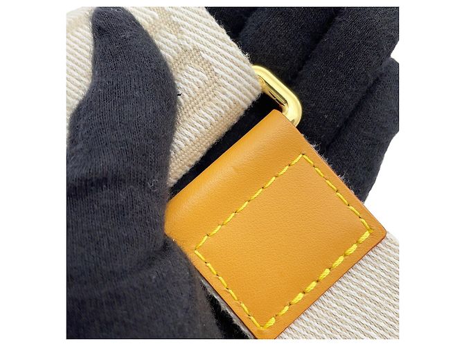 Louis Vuitton Monogram Shoulder Bag Brown - view 14
