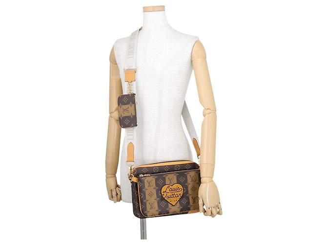 Louis Vuitton Monogram Shoulder Bag Brown - view 4