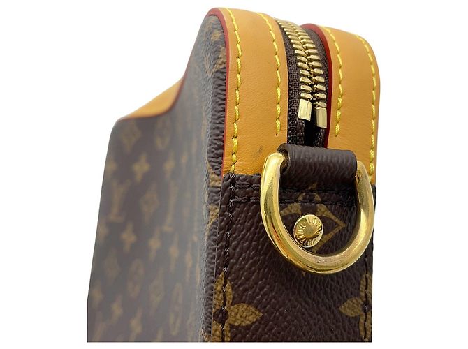 Louis Vuitton Monogram Shoulder Bag Brown - view 7