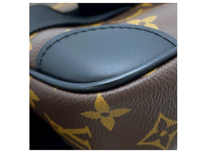 Bolsa de Ombro Louis Vuitton Monogram Macassar Archie Preto Monograma - vista 6