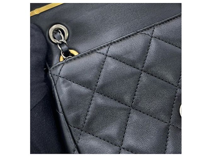 Borsa a tracolla Chanel Small Matelassé Nero - vista 10