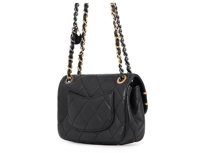 Borsa a tracolla Chanel Small Matelassé Nero - vista 2