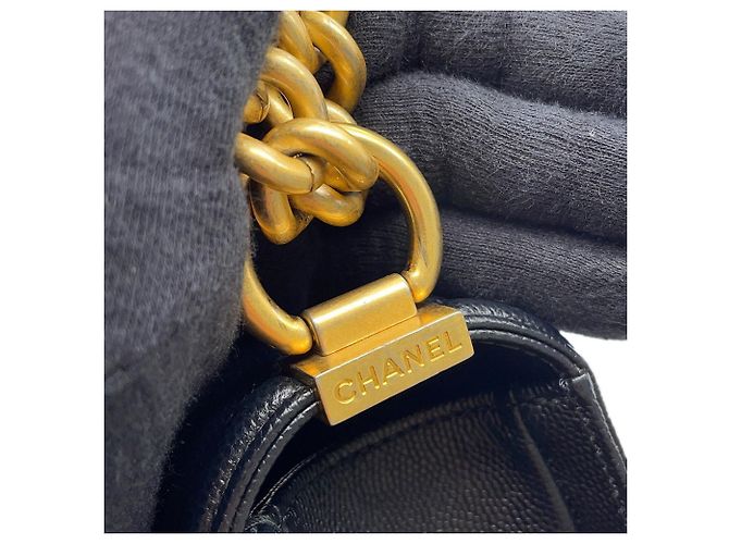 Chanel Boy Small Matelassé Schultertasche mit Kette Schwarz - Ansicht 14