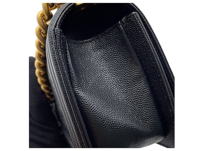 Chanel Boy Small Matelassé Schultertasche mit Kette Schwarz - Ansicht 9