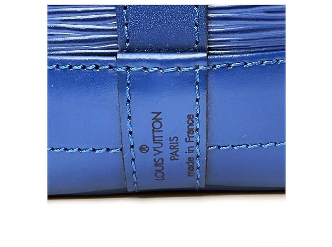 Borsa a tracolla Louis Vuitton Noe in pelle Epi Blu - vista 4