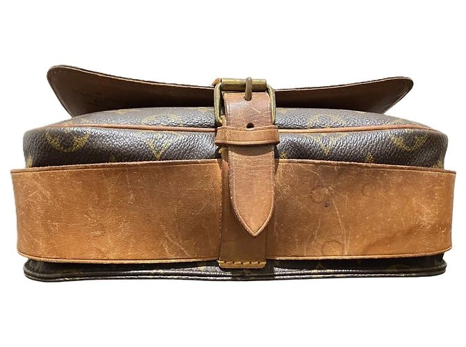Borsa a tracolla Louis Vuitton Cartouchiere MM Marrone Monogramma - vista 3