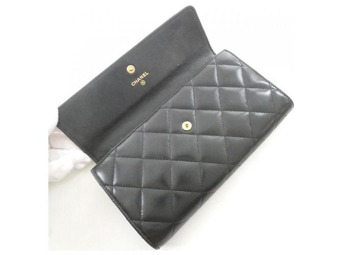Chanel Timeless Classic Line 50096 Wallet Black Dark red - view 5