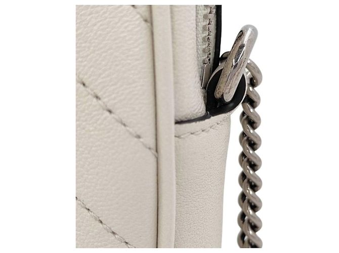 Borsa a tracolla mini con catena GUCCI Blondie Bianco - vista 3
