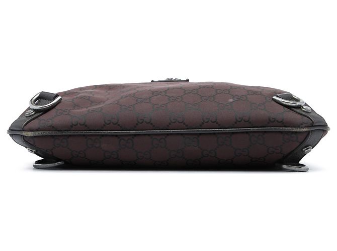 Borsa a tracolla Gucci Abbey D Ring in nylon GG marrone Marrone scuro - vista 3