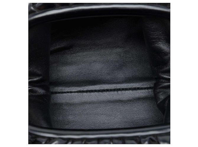 Knot Bottega Veneta The Mini Pouch in vitello spazzolato nero - vista 4