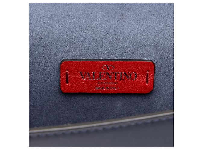Borsa a tracolla con patta VLTN in pelle nera Valentino Nero - vista 5