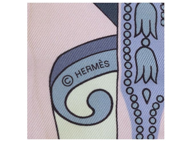 Hermès Purple Balade en Berline Seidentuch Twilly Lila - Ansicht 4