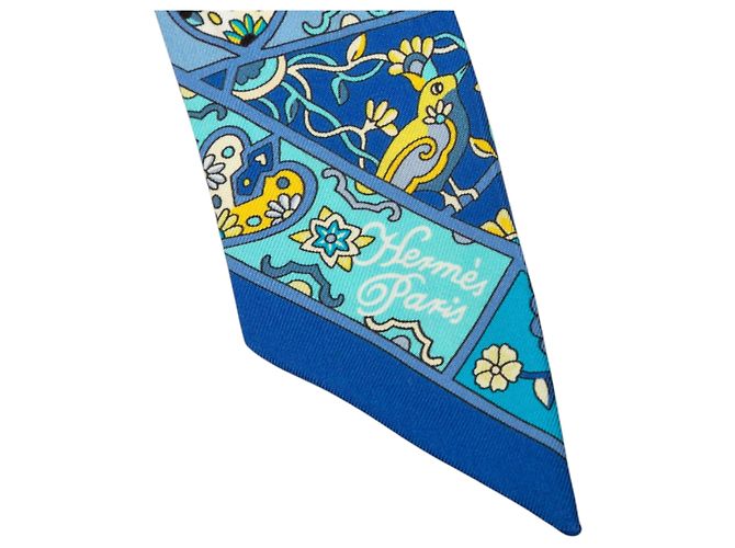 Hermès Blue Au Pays des Oiseaux Fleurs Seidentuch Twilly Blau - Ansicht 2