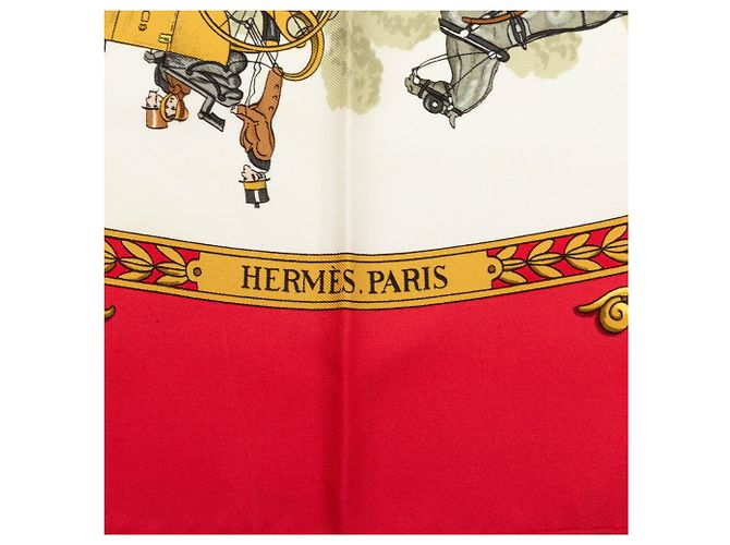 Pañuelo de seda Hermès Red La Promenade De Longchamps 90 Roja - vista 3