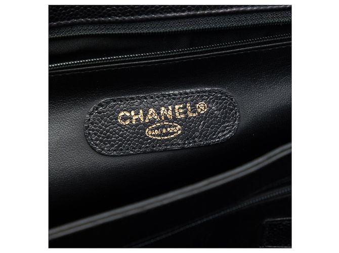 Borsetta Chanel in caviale matelassé nero con serratura a combinazione - vista 5