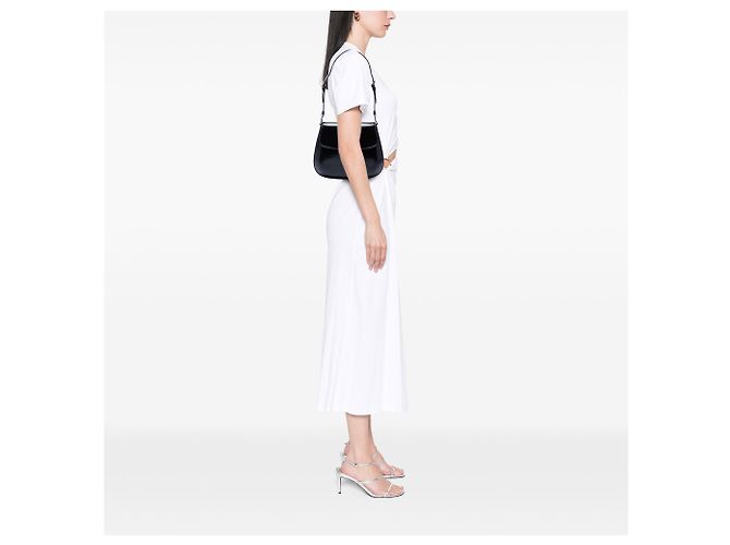 Prada Cleo Schultertasche mit Klappe aus Spazzolato-Leder in Schwarz, Medium - Ansicht 6