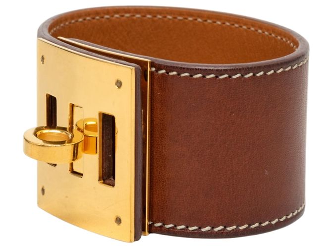 Bracciale Kelly Dog Hermès in pelle Barenia marrone e placcato oro - vista 2